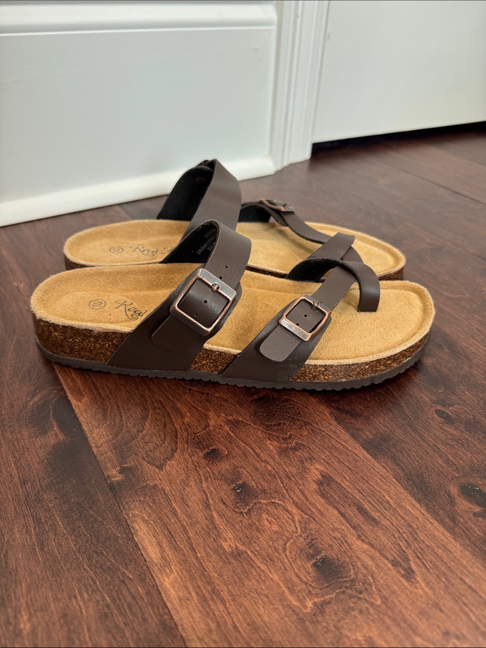 NEW Women’s Brown & Tan Leather Sandals, size 10 summer shoes casual style